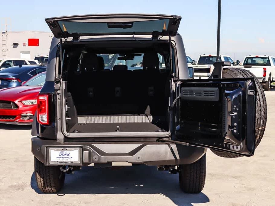 Ford Bronco Big Bend 4 Door 4x4 2026 — side view