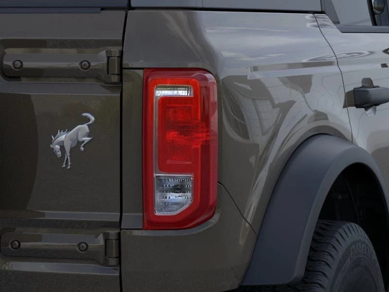 Ford Bronco Big Bend 4 Door 4x4 2026 — side view