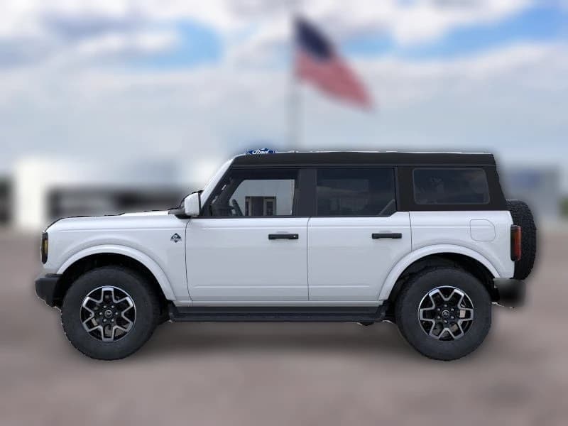 Ford Bronco Outer Banks 4 Door 4x4 2026 — side view