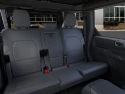 Ford Bronco Outer Banks 4 Door 4x4 2026 — side view