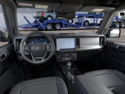 Ford Bronco Outer Banks 4 Door 4x4 2026 — side view