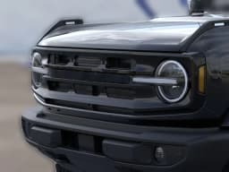 Ford Bronco Outer Banks 4 Door 4x4 2026 — side view