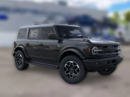 Ford Bronco Outer Banks 4 Door 4x4 2026 — side view