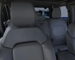 Ford Bronco Outer Banks 4 Door 4x4 2026 — side view