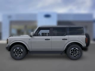 Ford Bronco Outer Banks 4 Door 4x4