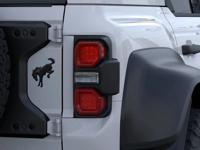 Ford Bronco Raptor 4 Door Advanced 4x4 2025 — side view