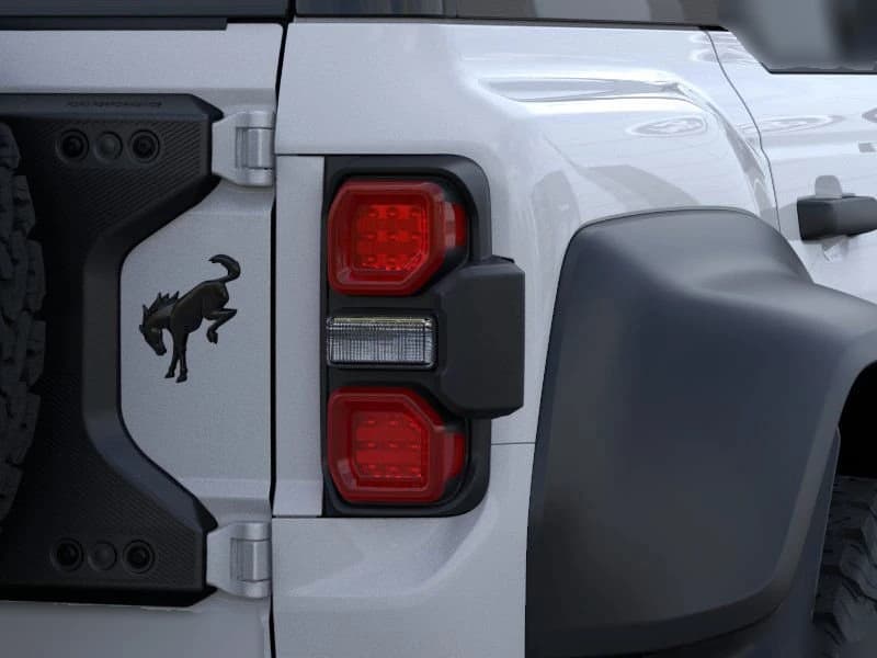 Ford Bronco Raptor 4 Door Advanced 4x4 2025 — side view