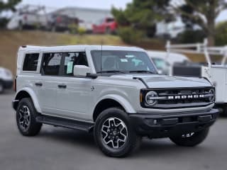 Ford Bronco Outer Banks 4 Door 4x4