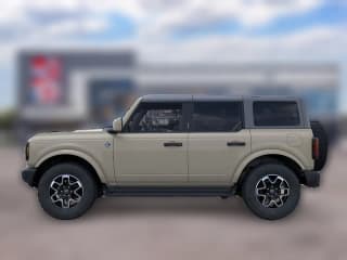 Ford Bronco Outer Banks 4 Door 4x4
