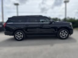 Ford Expedition Max Active 4x2 2026 — side view