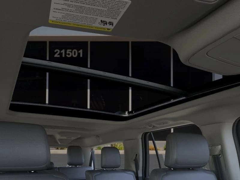 Ford Expedition Max Active 4x2 2026 — side view