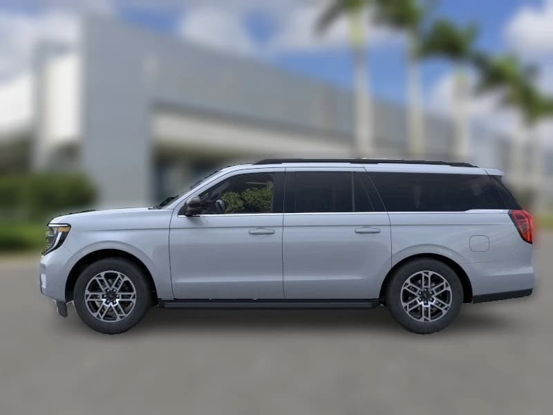 Ford Expedition Max Active 4x2 2026 — side view