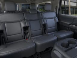 Ford Expedition Max Active 4x2 2026 — side view