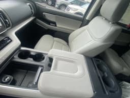 Ford Expedition Max Active 4x2 2027 — side view