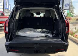 Ford Expedition Max Active 4x2 2026 — side view