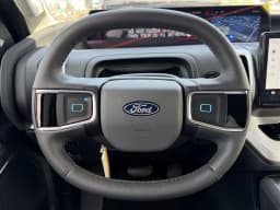 Ford Expedition Max Active 4x2 2026 — side view