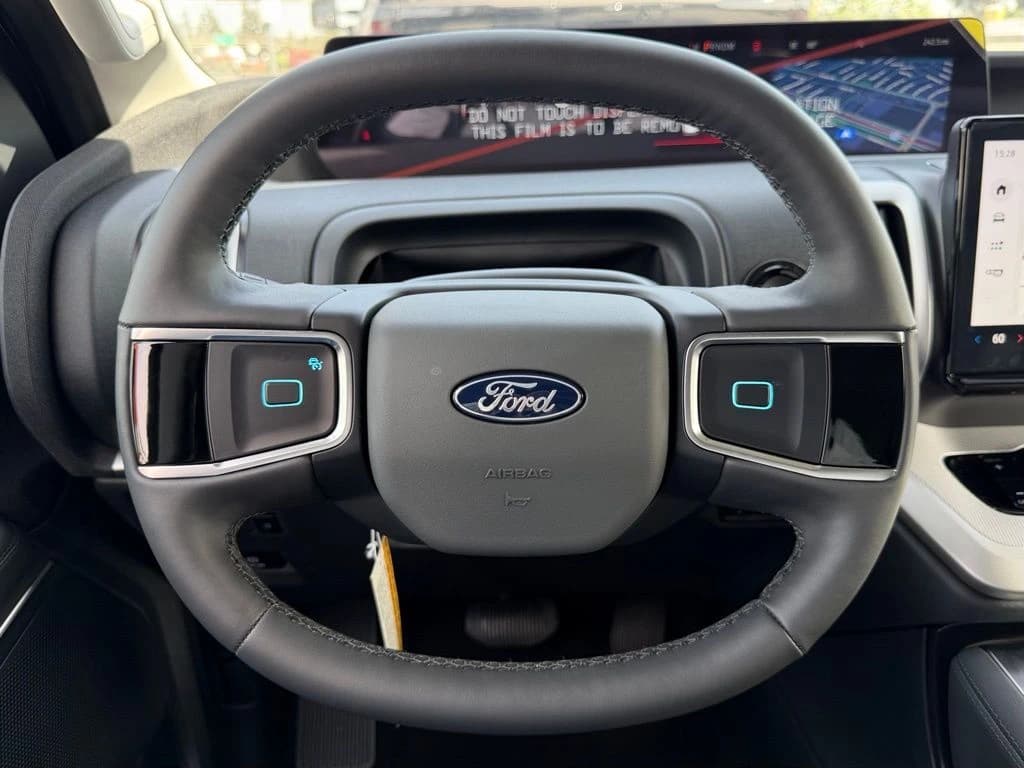 Ford Expedition Max Active 4x2 2026 — side view