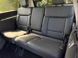 Ford Expedition Max Active 4x2 2026 — side view