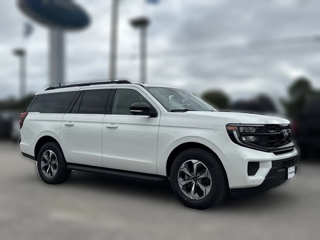 Ford Expedition Max Active 4x2 2027 — side view