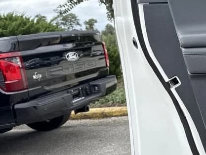 Ford Expedition Max Active 4x2 2027 — side view