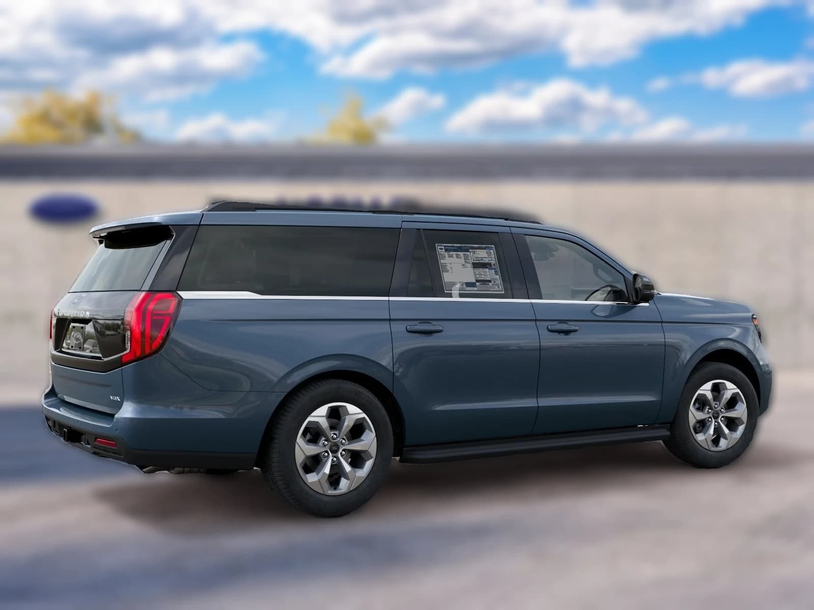Ford Expedition Max Active 4x2 2027 — side view