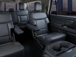 Ford Expedition Max Active 4x4 2027 — side view