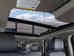 Ford Expedition Max Active 4x4 2027 — side view
