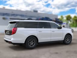 Ford Expedition Max Active 4x4 2027 — side view
