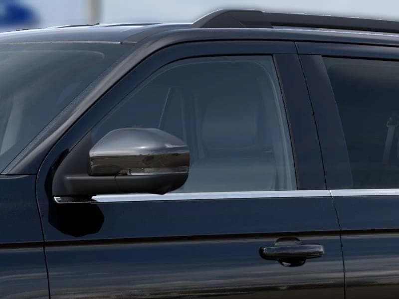 Ford Expedition Max Active 4x4 2027 — side view