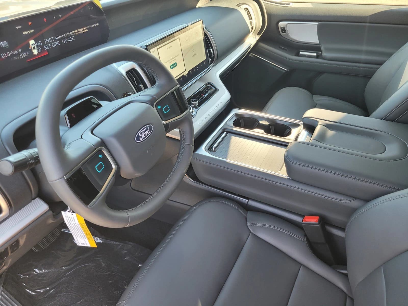 Ford Expedition Max Active 4x4 2027 — side view
