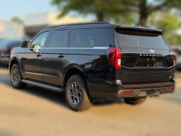 Ford Expedition Max Active 4x4 2027 — side view