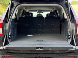 Ford Expedition Max Active 4x4 2027 — side view