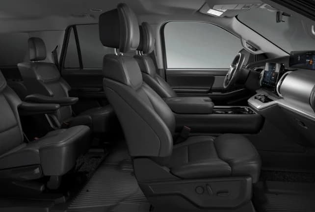 Ford Expedition Max Active 4x4 2027 — side view