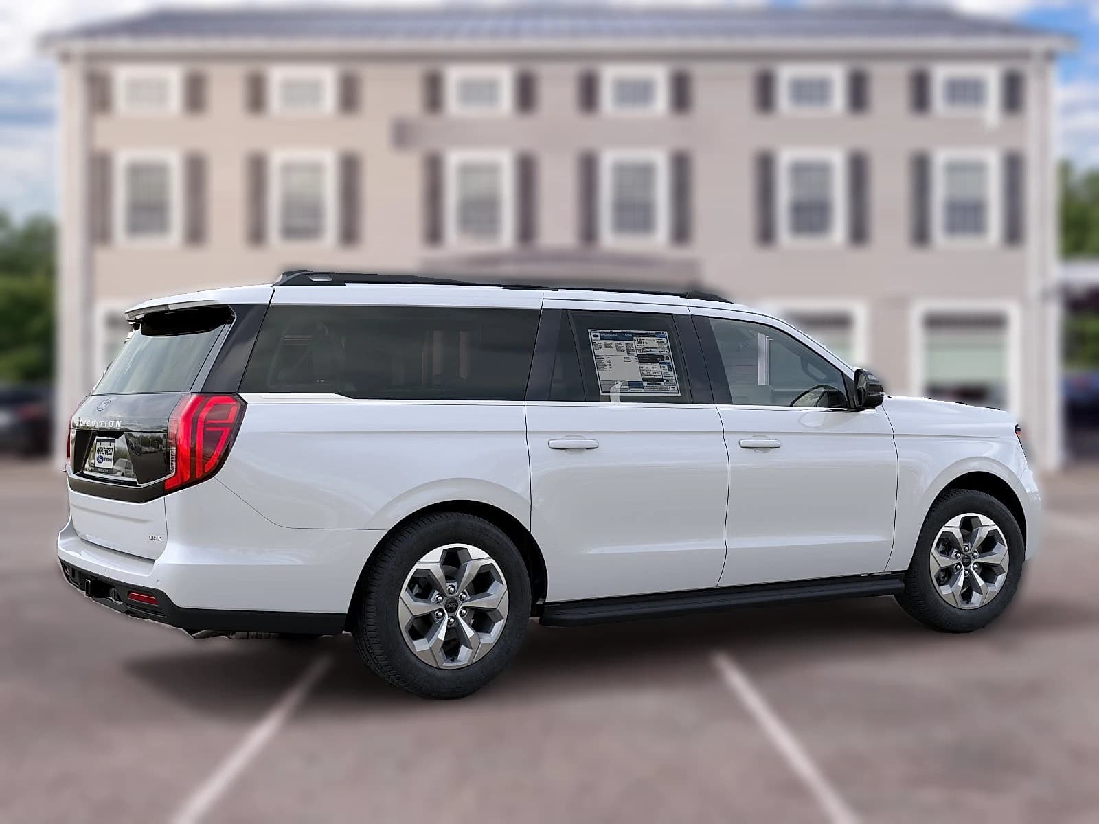 Ford Expedition Max Active 4x4 2027 — side view
