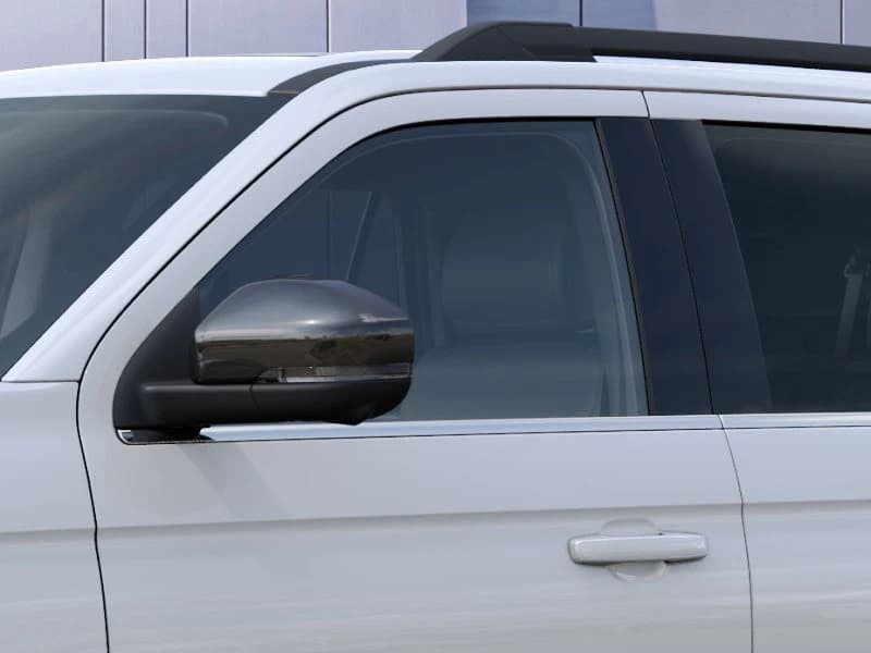 Ford Expedition Max Platinum 4x2 2027 — side view
