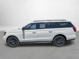 Ford Expedition Max Platinum 4x4 2026 — side view