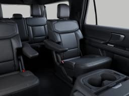Ford Expedition Max Platinum 4x4 2027 — side view