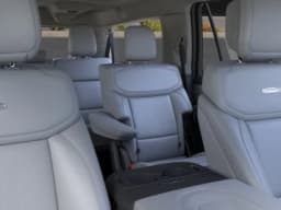 Ford Expedition Max Platinum 4x4 2026 — side view