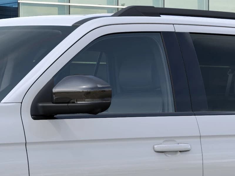 Ford Expedition Max Platinum 4x4 2027 — side view