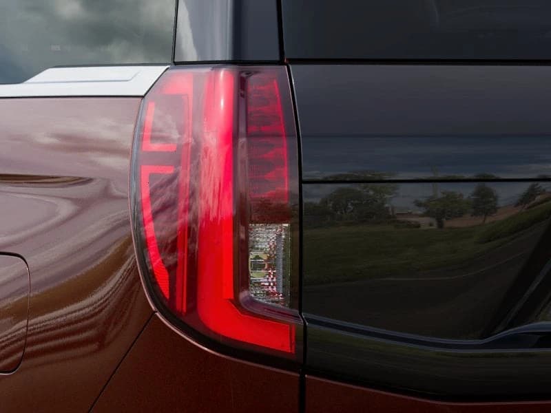 Ford Expedition Max Platinum 4x4 2027 — side view