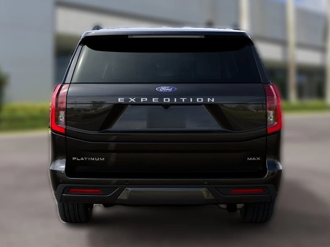 Ford Expedition Max Platinum 4x4 2027 — side view
