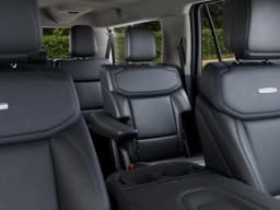 Ford Expedition Max Platinum 4x4 2027 — side view