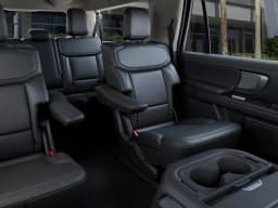 Ford Expedition Max Platinum 4x4 2027 — side view