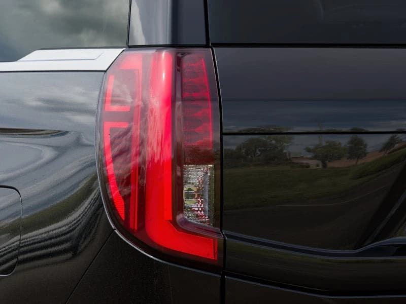 Ford Expedition Max Platinum 4x4 2027 — side view