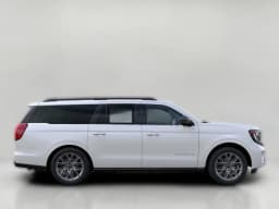 Ford Expedition Max Platinum 4x4 2027 — side view