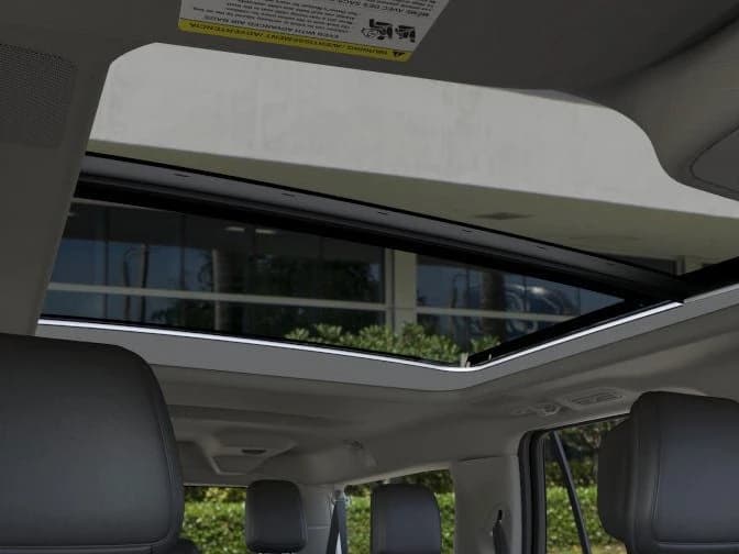 Ford Expedition Max Platinum 4x4 2026 — side view