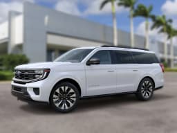 Ford Expedition Max Platinum 4x4 2027 — side view
