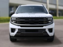 Ford Expedition Max Platinum 4x4 2027 — side view