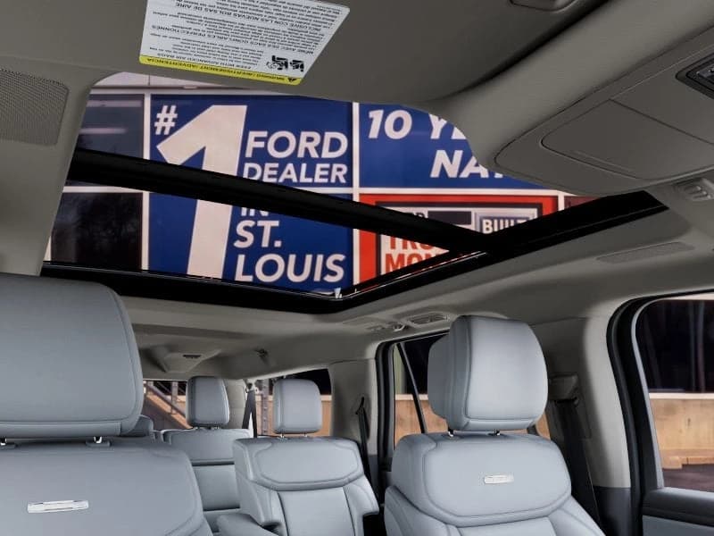 Ford Expedition Max Platinum 4x4 2027 — side view