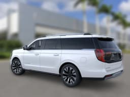 Ford Expedition Max Platinum 4x4 2026 — side view
